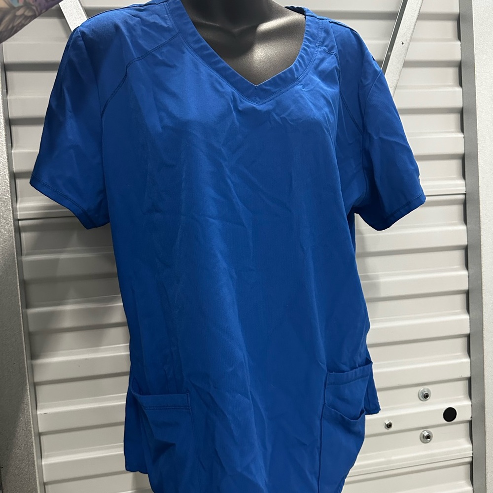 Skechers Scrub Top.